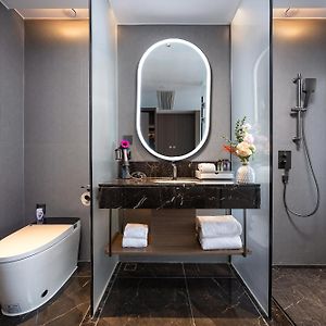 Elegant Queen Room